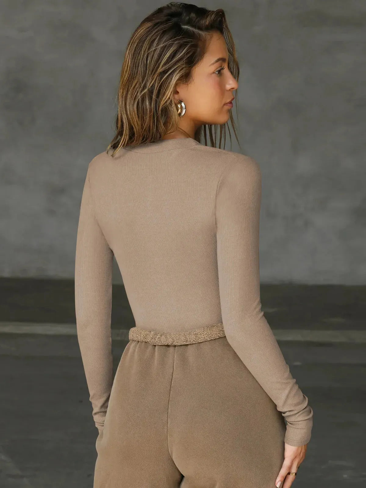 Long Sleeve Zipper Jumpsuit Fashion V-Neck Slim Fit - Bellarte Enchanté Long Sleeve Zipper Jumpsuit Fashion V-Neck Slim Fit